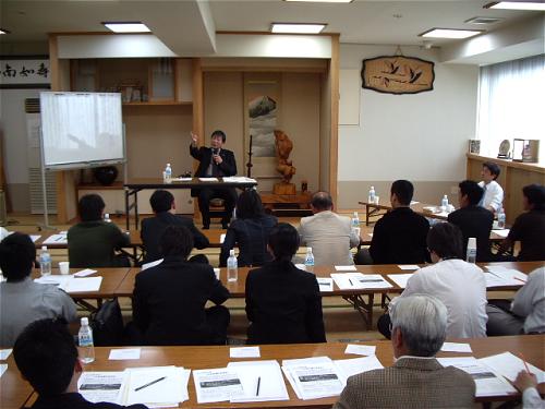 第11回明恭塾にて ライブレポート 塩崎やすひさ 衆議院議員 愛媛1区 松山市